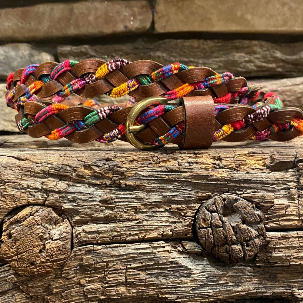 Braided leather and multicolor fabric thin belt like new condition - Picture 3 of 9